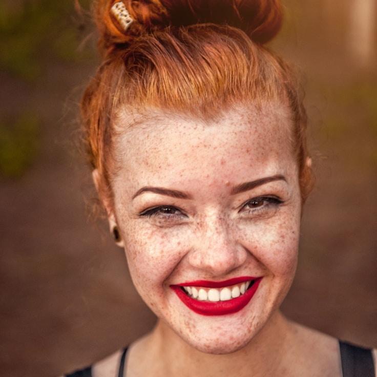 Portrait of Maya Rossi, community mentor and Italian cuisine specialist